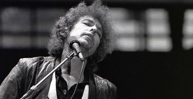 Bob Dylan vendió todos sus preciados archivos-0